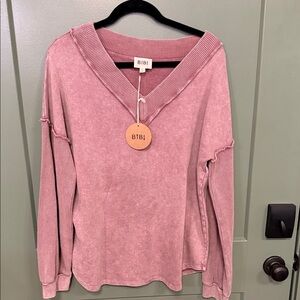 BiBi Washed Rose V-Neck Pullover Sweatshirt